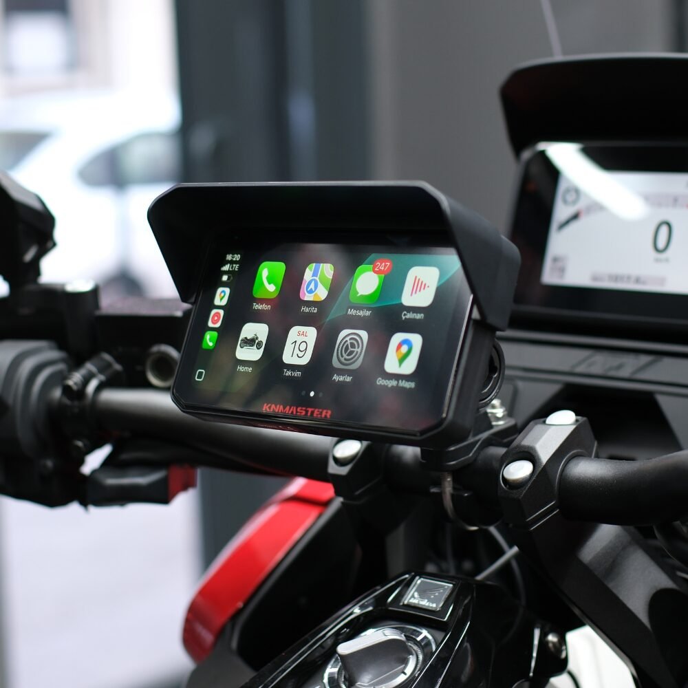 KNMASTER MOTOPLAY 1000 – 6.25” Kablosuz CarPlay & Android Auto Destekli Motosiklet Multimedya Ekranı